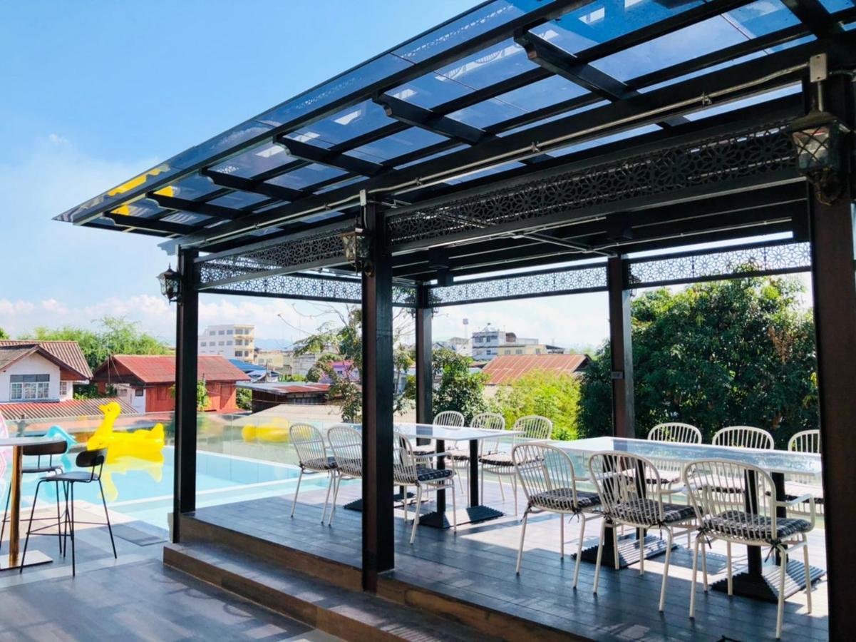 Huern Kan Thong Hotel Phrae Extérieur photo